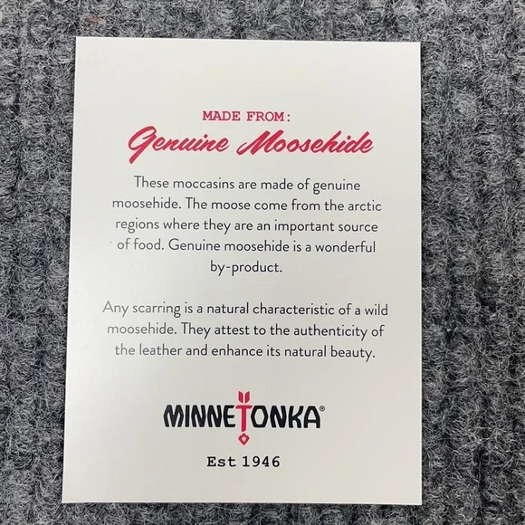 Minnetonka Women’s Moosehide Classic Moccasins (2926) - Picture 7 of 8